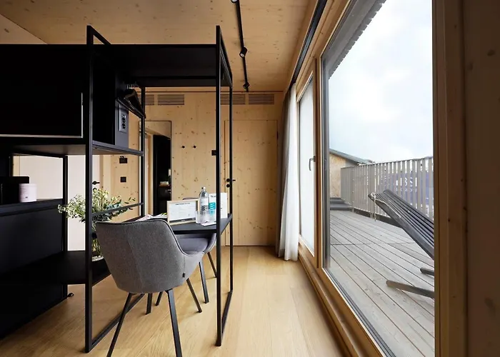 Numa Wood Aparthotel