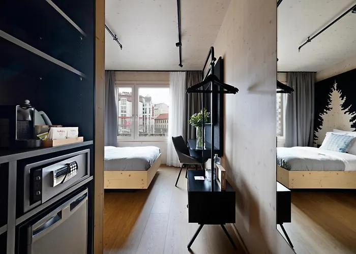 Aparthotel Numa Wood 4*