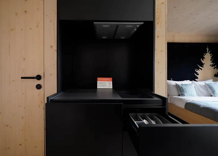 Numa Wood Aparthotel